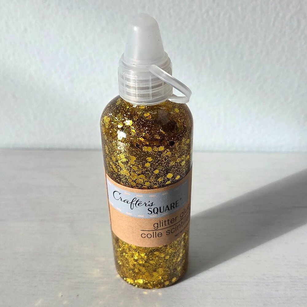 New Crafter's Square Gold Glitter Glue 3.8 fl oz